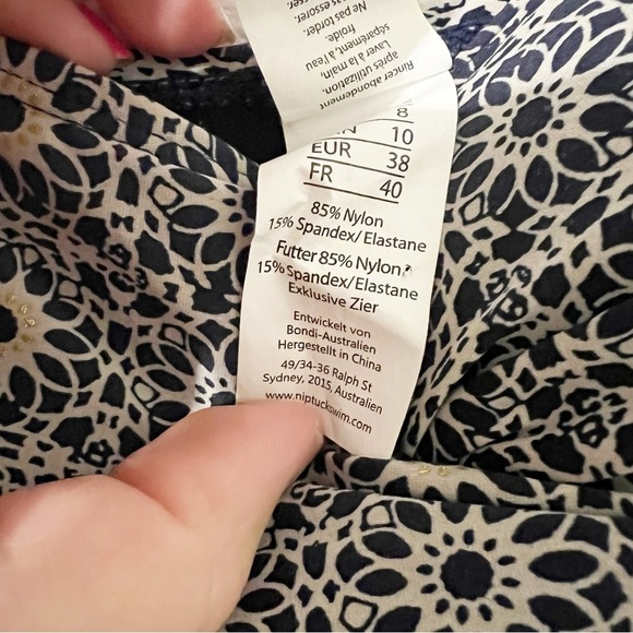 Niptuck Nautical Navy Twist Front One Piece Swimsuit Size US 8 - Picture 5 of 11